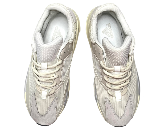Adidas Yeezy Boost 700 Beage