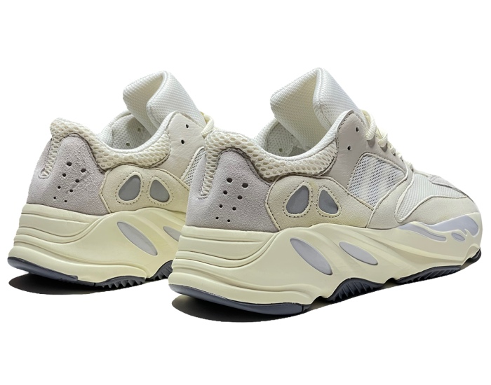 Adidas Yeezy Boost 700 Beage