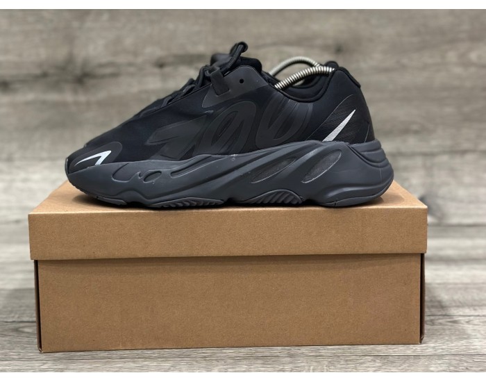 Adidas Yeezy Boost 700 MNVN Triple Black