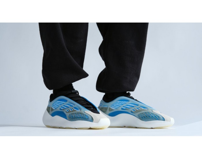 Adidas Yeezy Boost 700 V2 Arzareth