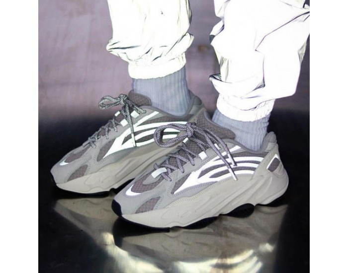 Adidas Yeezy Boost 700 V2 Static