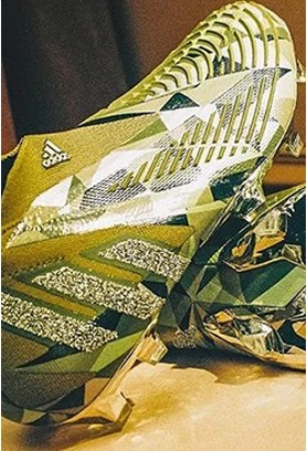 Adidas с кристаллами Swarovski