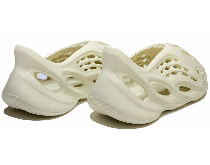 Adidas Yeezy Foam Runner MXT Ararat