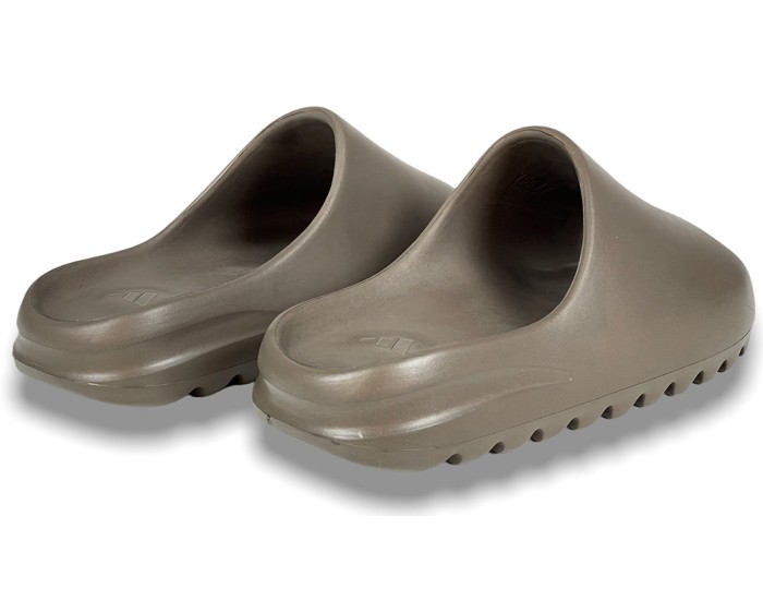 Adidas Yeezy Slides Soot